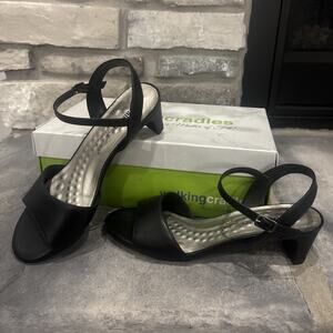 Excellent Walking Cradles Lydia Black Heels Women's Size US 8